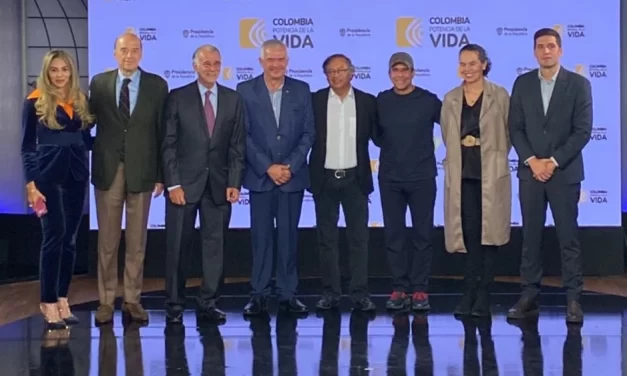 «Por ignorancia no cumplimos»: Petro anuncia viaje a Chile para salvar los Juegos Panamericanos