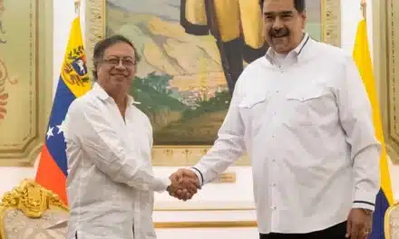 “Colombia no tendría por qué decirle que no”: gobierno Petro no descarta darle asilo a Maduro