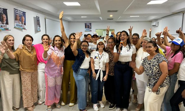 Este miércoles 25 la senadora María Angélica Guerra visitó el departamento de Córdoba en compañía de  la aspirante al senado Claudia Margarita Zuleta y su padre, Poncho Zuleta.