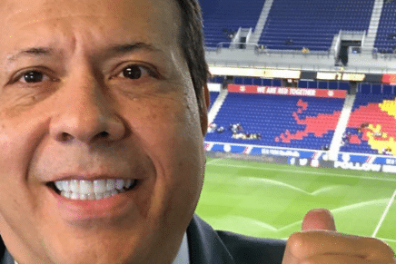 Todo por el Deporte: 9 razones para votar por JAVIER FERNANDEZ «el cantante del gol»