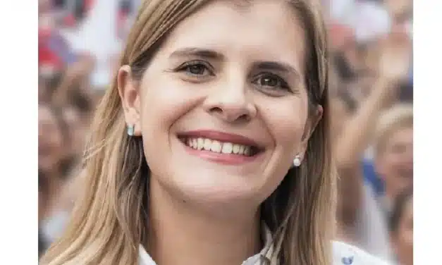 Quién es Laura Fernández, la joven nueva presidenta electa de Costa Rica que promete mano dura contra la inseguridad