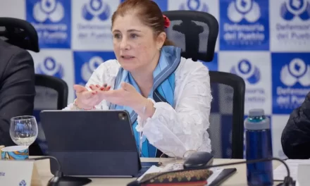 Deuda del sistema de salud llega hasta $33 billones y gasto de bolsillo supera 30% en regiones