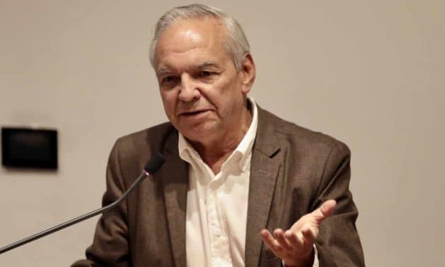 Atención | Exministro Ricardo Bonilla queda en libertad por orden del Tribunal de Bogotá, pero sigue en juicio