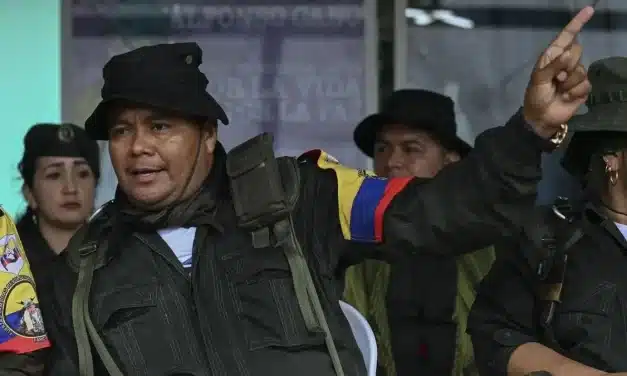 Disidencias de las Farc acusan al presidente Gustavo Petro de pagar su campaña de la mano de grupos criminales: “La financió la mafia, la sangre colombiana”