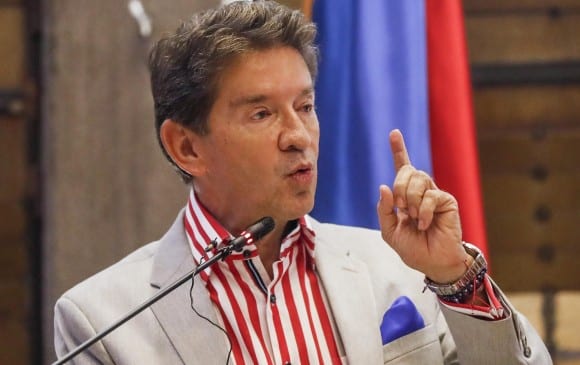 LA EDUCACION VETUSTA DE COLOMBIA NECESITA UN MILAGRO