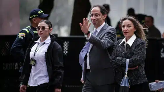 Abelardo de la Espriella cambió la vicepresidencia: le otorgó misiones especiales a José Manuel Restrepo