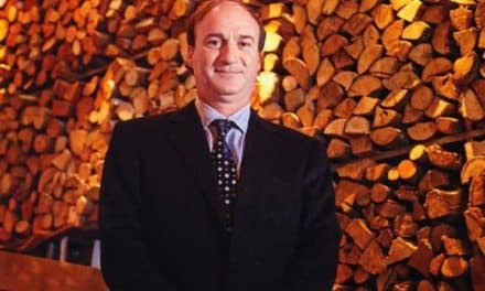 Leonardo Katz Stein Empresario Gastronómico recibira el Premio Politika 2026 «Gestión Y Liderazgo» recibe el reconocimiento » Una Vida dedicada al Trabajo”