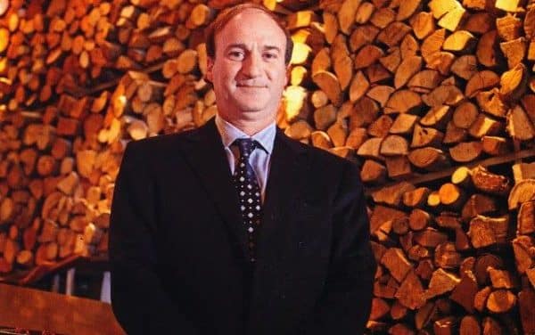 Leonardo Katz Stein Empresario Gastronómico recibira el Premio Politika 2026 «Gestión Y Liderazgo» recibe el reconocimiento » Una Vida dedicada al Trabajo”